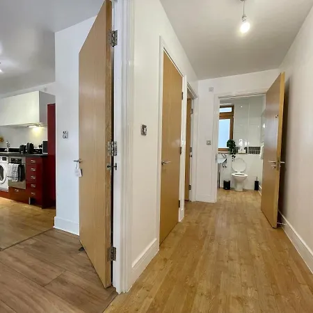 Apartman Cosy, Spacious Flat In Centre With Netflix